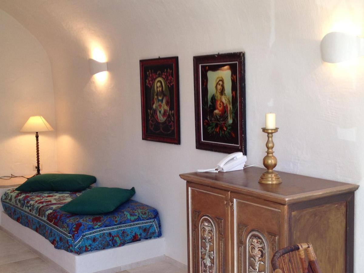 Antica Dimora La Corona San Pantaleo Εξωτερικό φωτογραφία